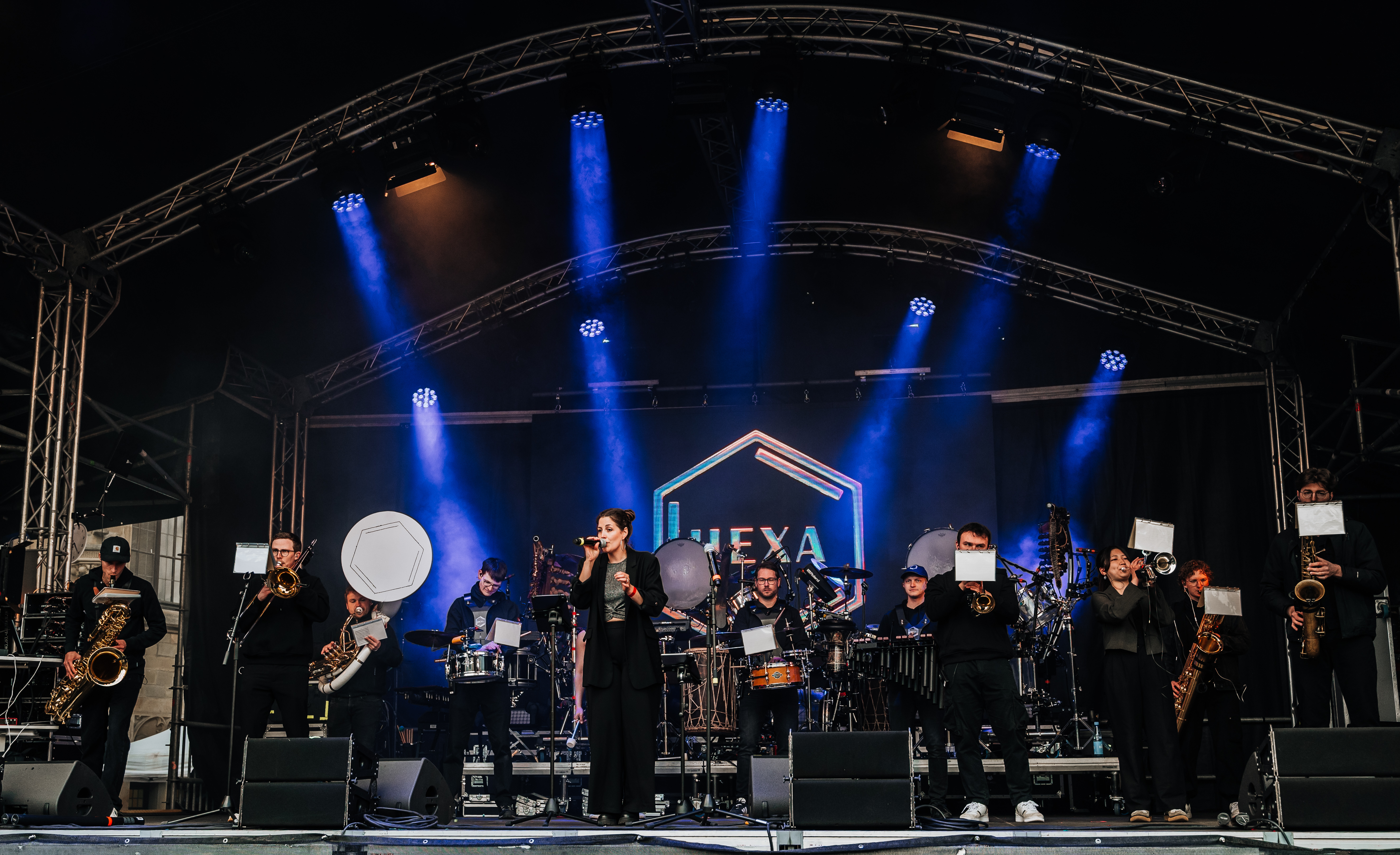 HEXA beim Live-Konzert